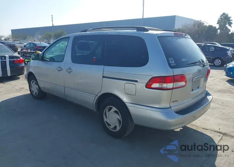 2002 Toyota Sienna Le z USA, uszkodzony, nr VIN 4T3ZF13C42U453795